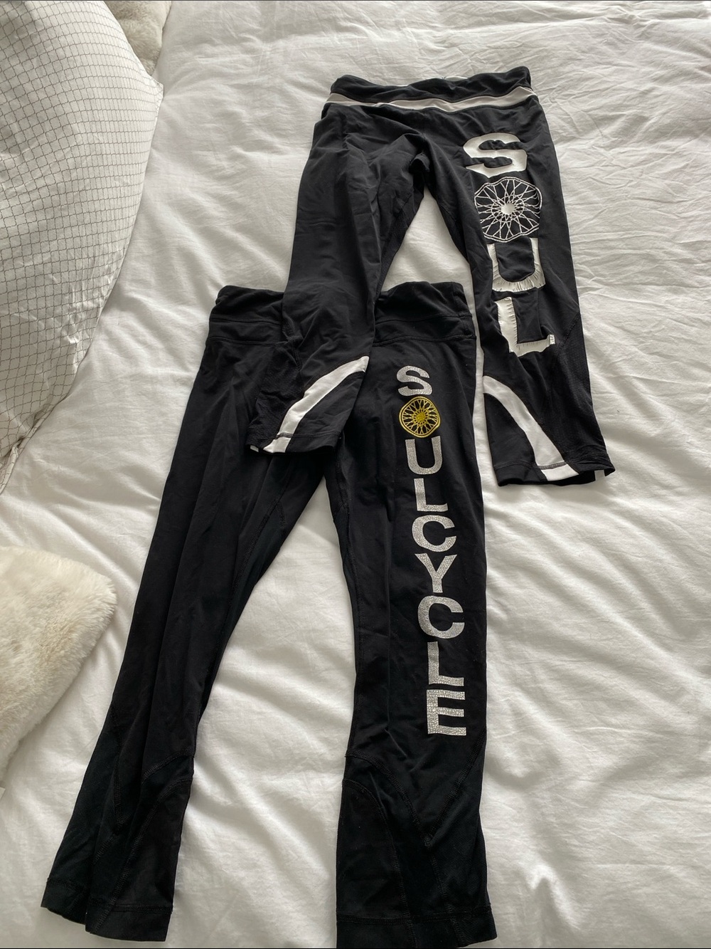 soulcycle lulu lemon Black womens Logo Leggings with White Accents